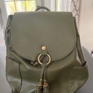 Backpack (olive green)